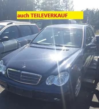 Mercedes-Benz C-Klasse 2004 – € 360, 160 000 km – Bild 1 von 13