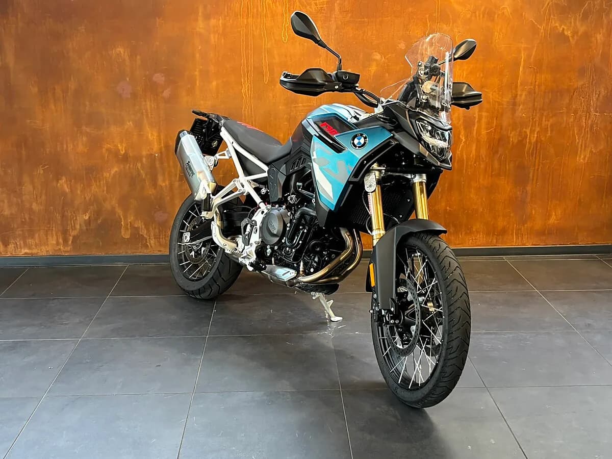 BMW F 900