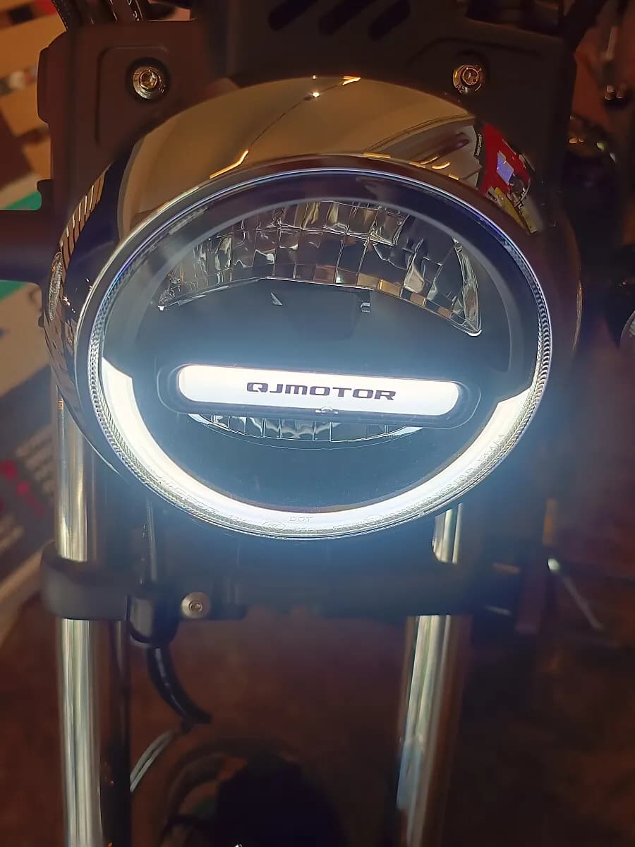 QJ Motor SRV 2026 – € 3.190, 1 km – Bild 1 von 10