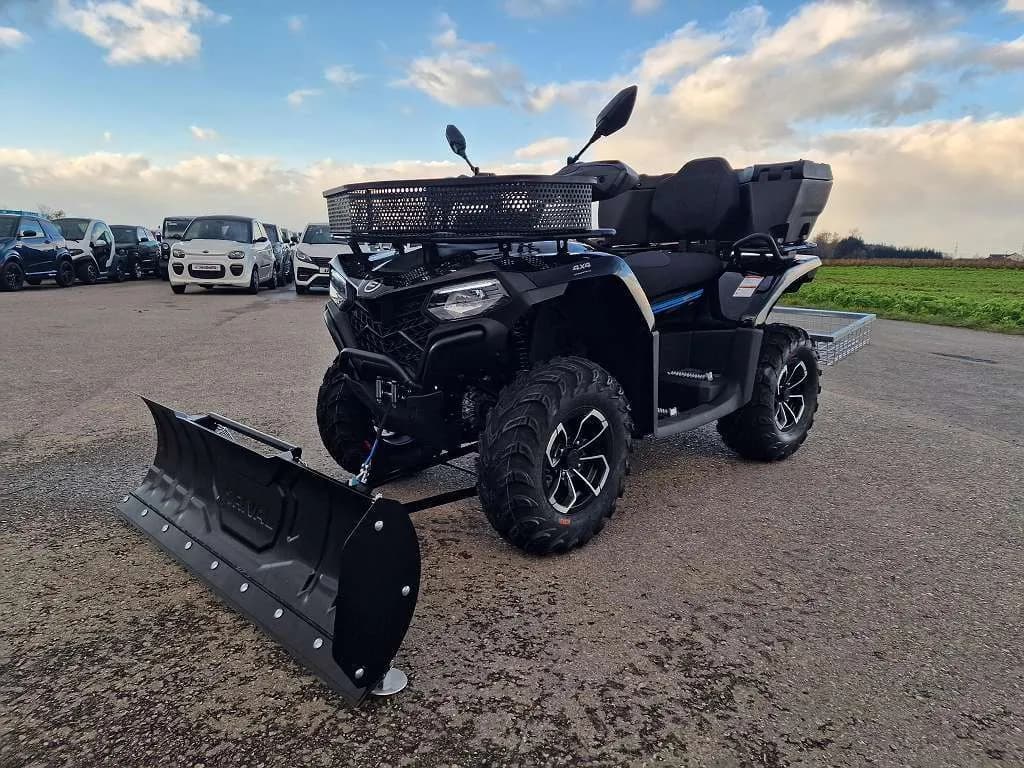 CFMOTO CForce – € 7.290, 1 km – Bild 1 von 5