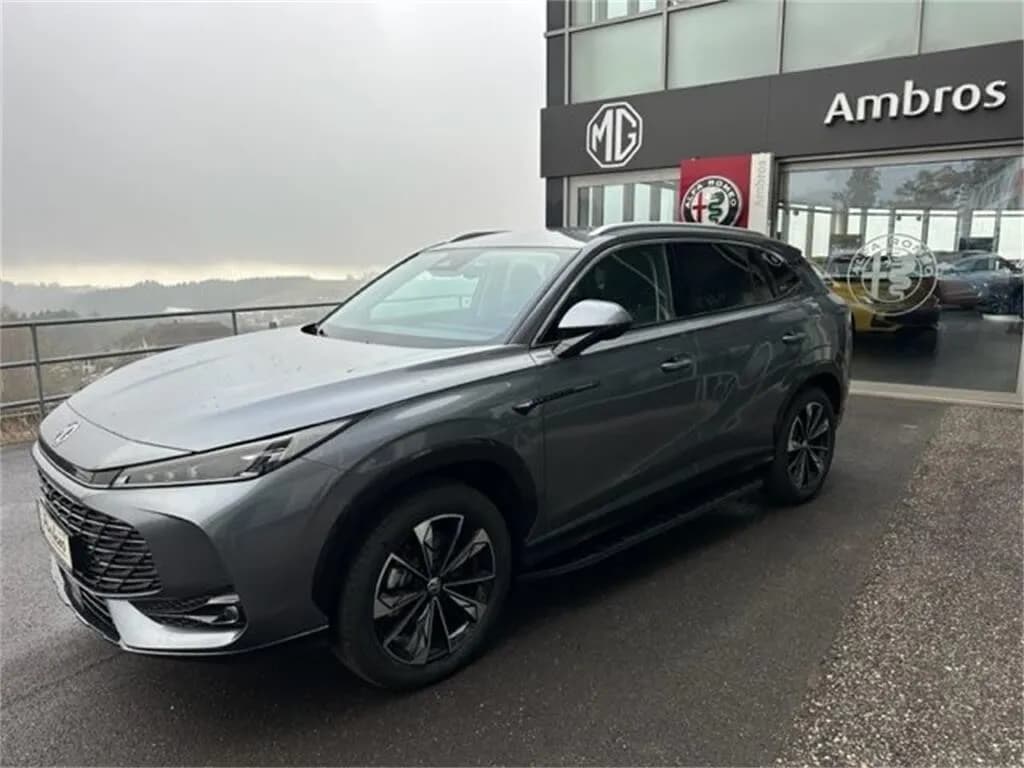MG HS