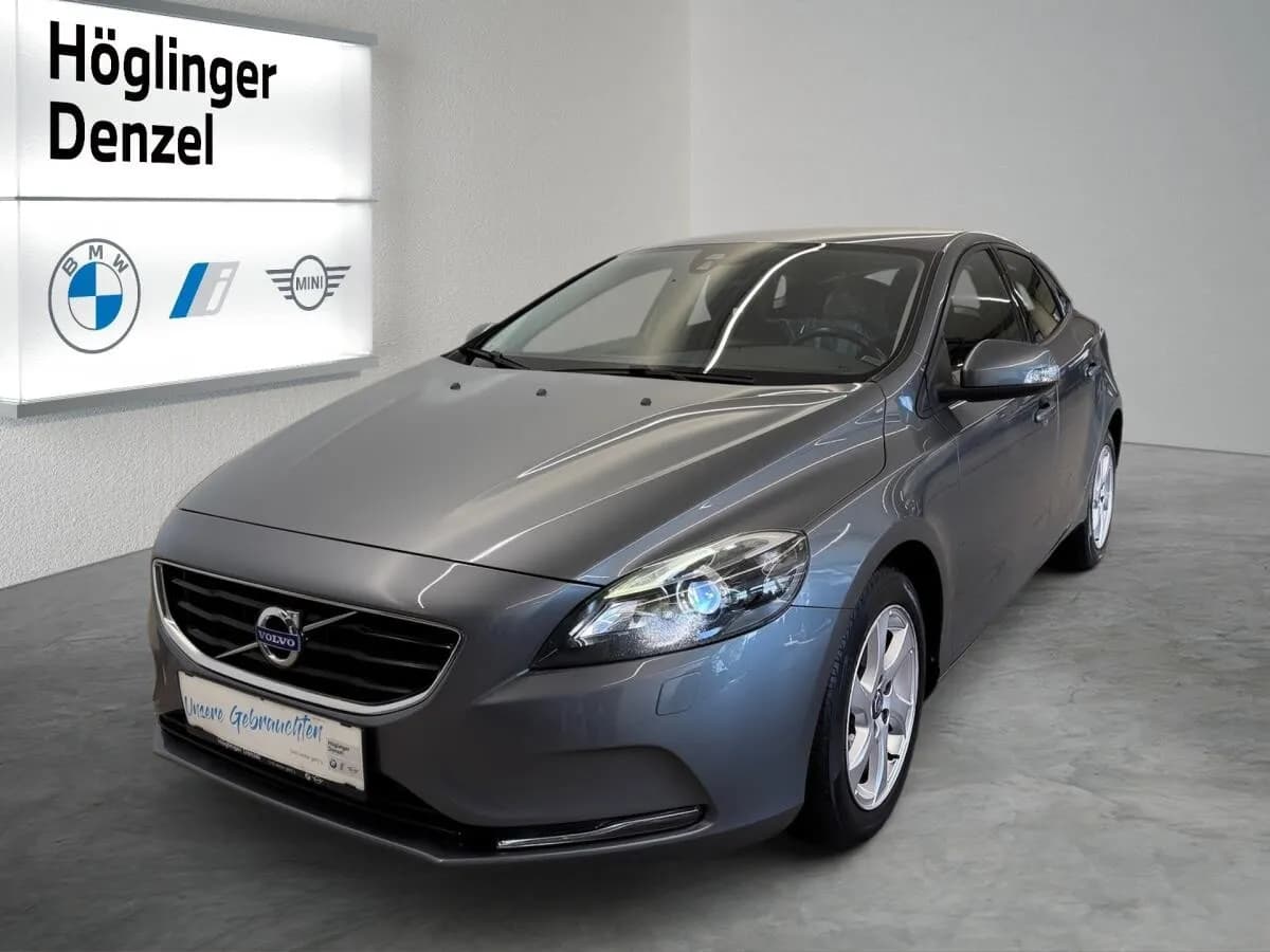 Volvo V40 2015 – € 11.990, 69 000 km – Bild 1 von 11