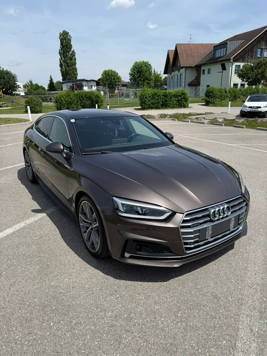 Audi A5 2018 – € 25.000, 160 000 km – Bild 1 von 17