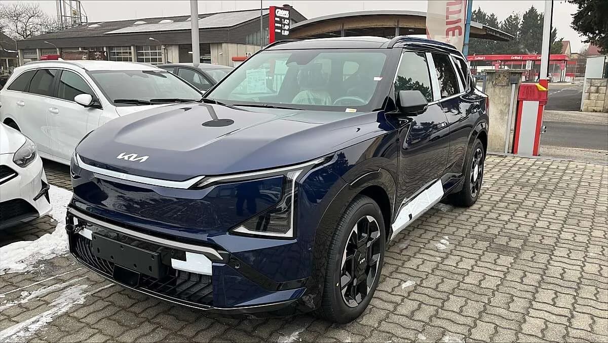 KIA EV5