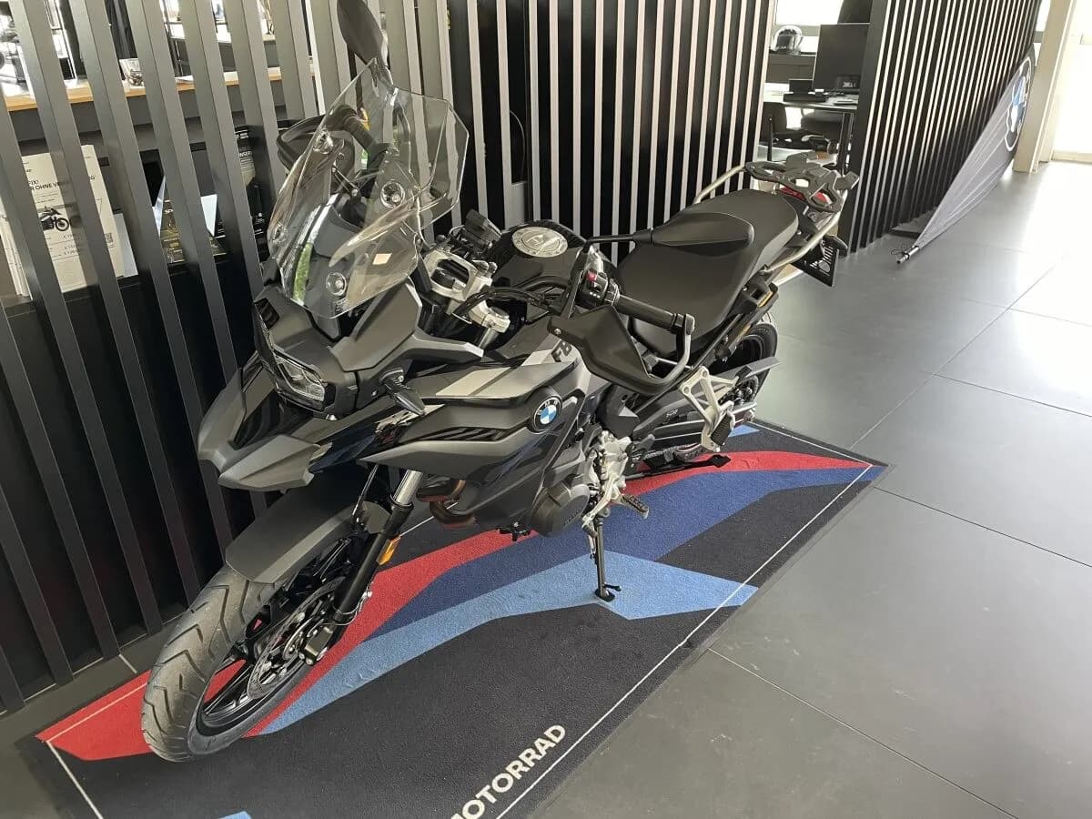 BMW F 800 – € 13.990, 0 km – Bild 1 von 4
