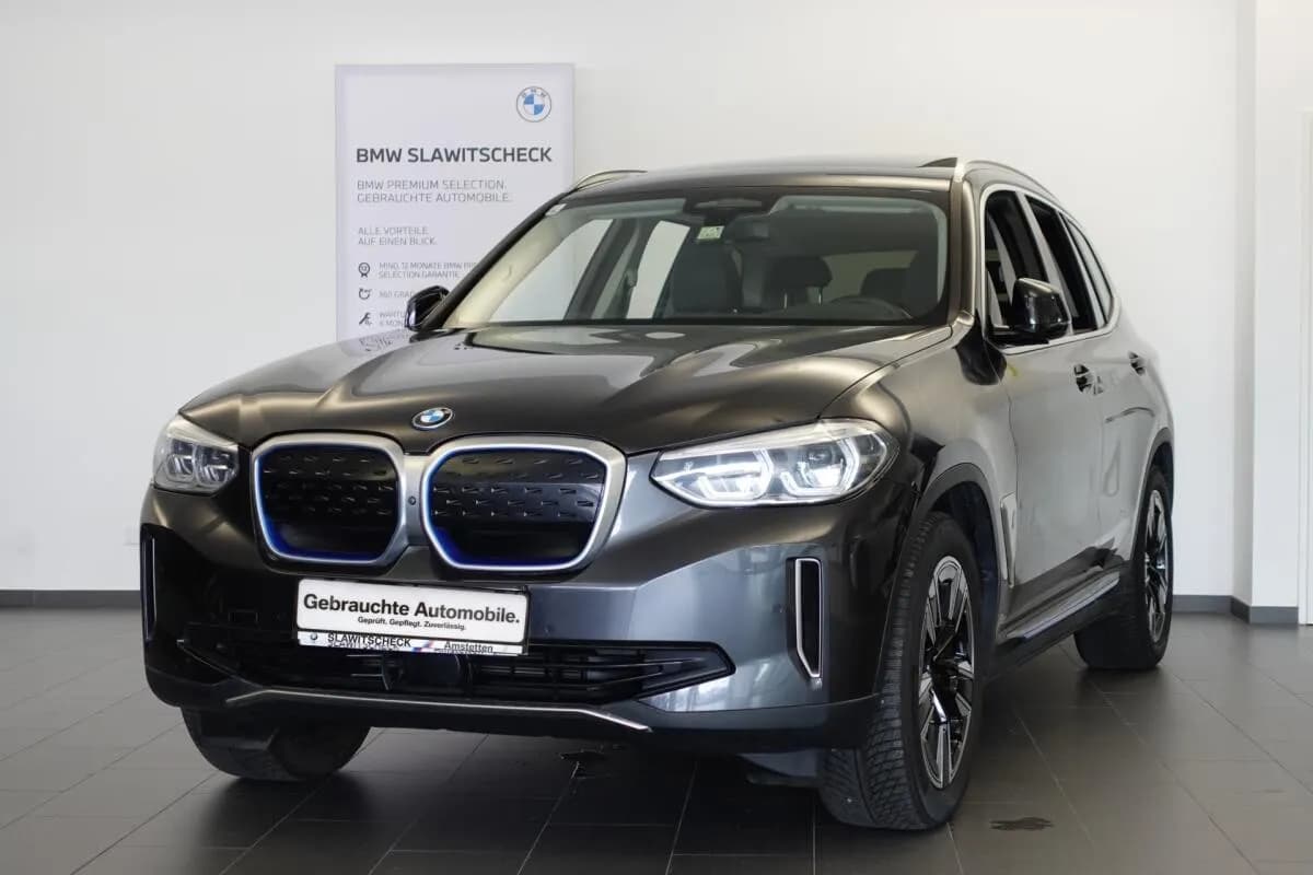 BMW iX3 2021 – € 31.850, 115 000 km – Bild 1 von 25