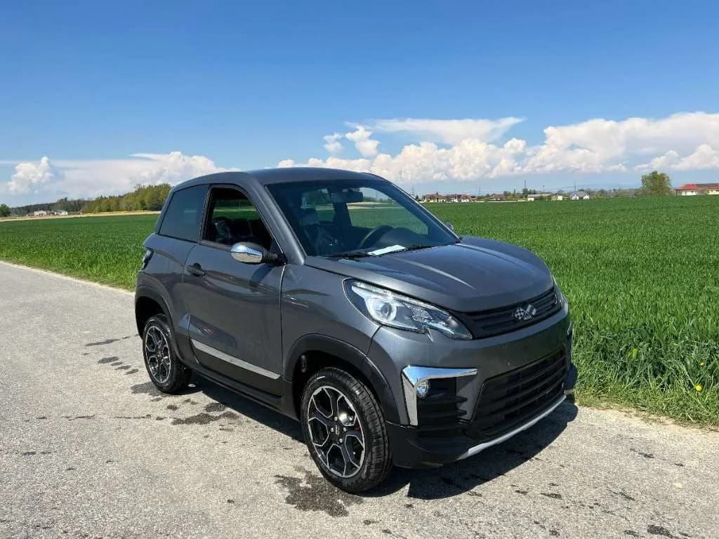 Ligier JS – € 21.680, 0 km – Bild 1 von 5