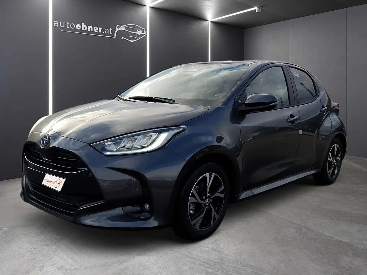Toyota Yaris – € 24.230, 0 km – Bild 1 von 15