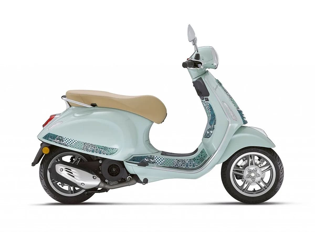 Vespa Primavera – € 5.699, 0 km – Bild 1 von 7