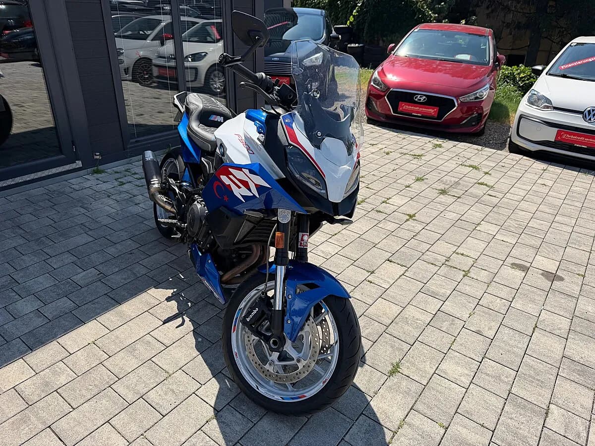 BMW F 900 XR 2024 – € 14.990, 11 000 km – Bild 1 von 6