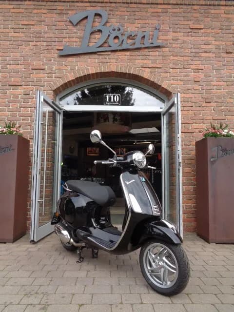 Vespa Primavera – € 5.899, 0 km – Bild 1 von 6