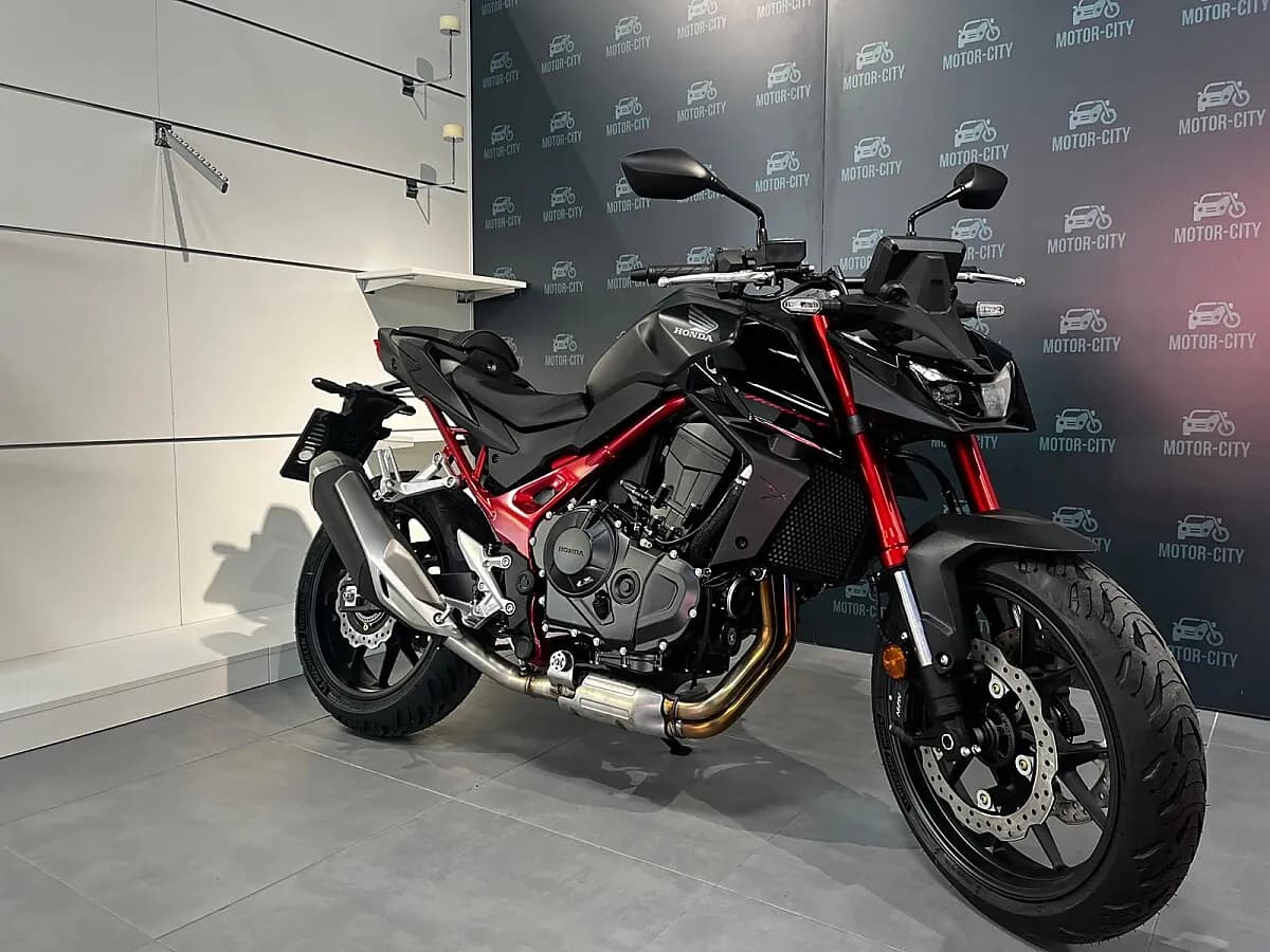 Honda CB – € 9.290, 1 km – Bild 1 von 6