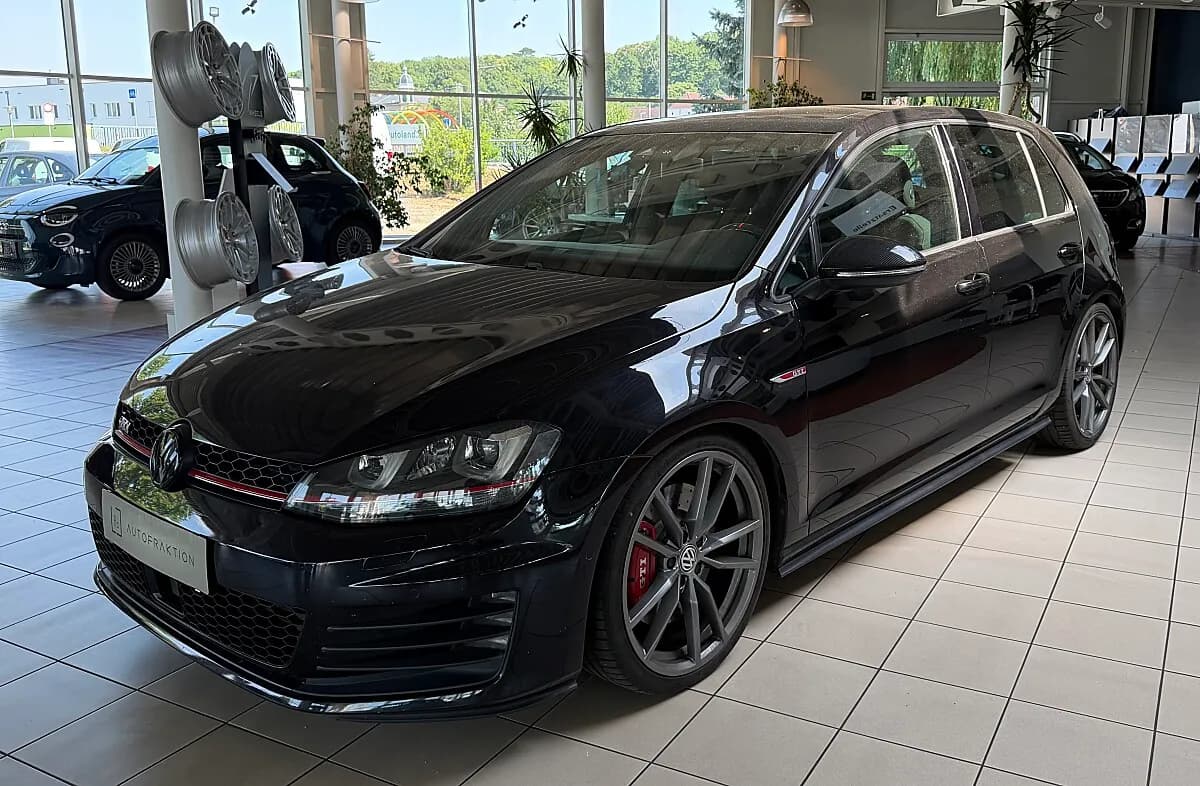 VW Golf 2013 – € 18.999, 198 513 km – Bild 1 von 9