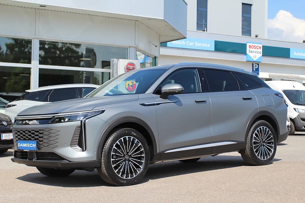 Omoda Omoda 9