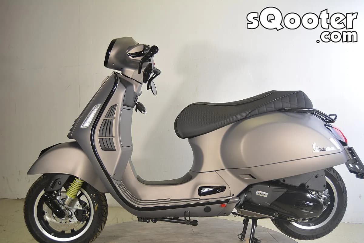 Vespa GTS – € 8.999, 0 km – Bild 1 von 13