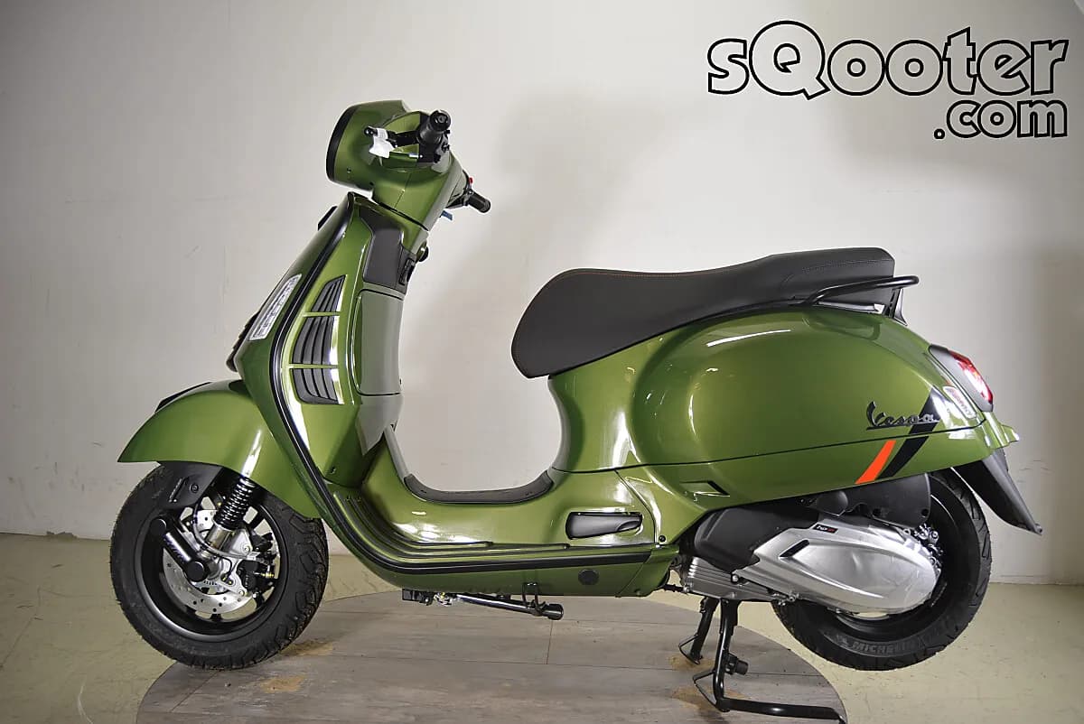 Vespa GTS – € 7.099, 0 km – Bild 1 von 13