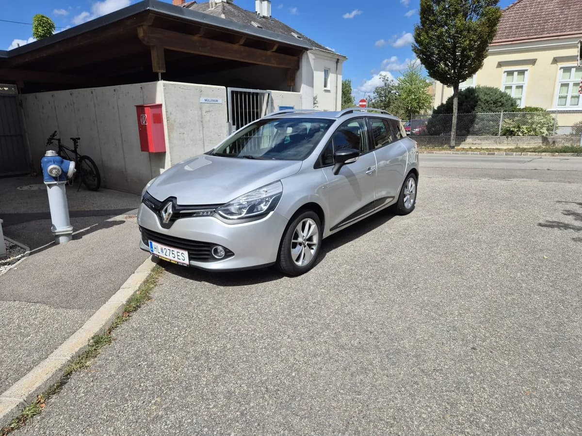 Renault Clio 2016 – € 7.500, 111 187 km – Bild 1 von 9
