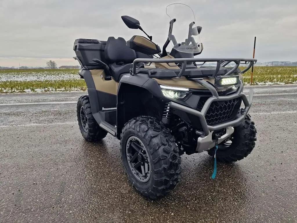 CFMOTO CForce – € 14.499, 0 km – Bild 1 von 5