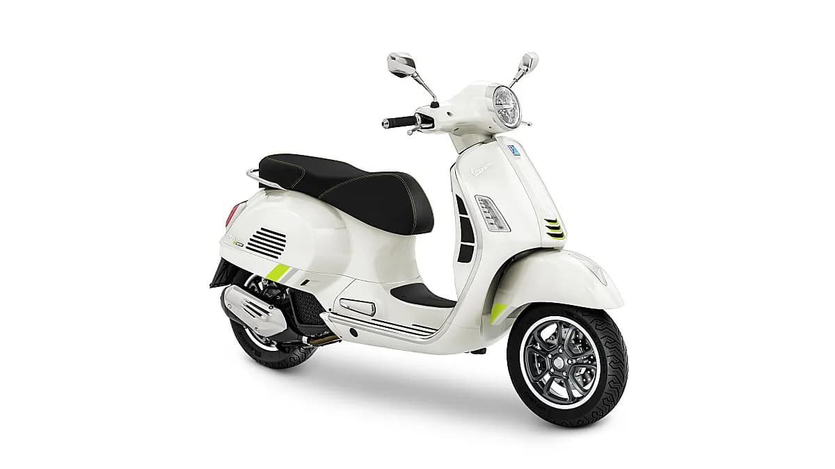 Vespa GTS – € 5.999, 0 km – Bild 1 von 4