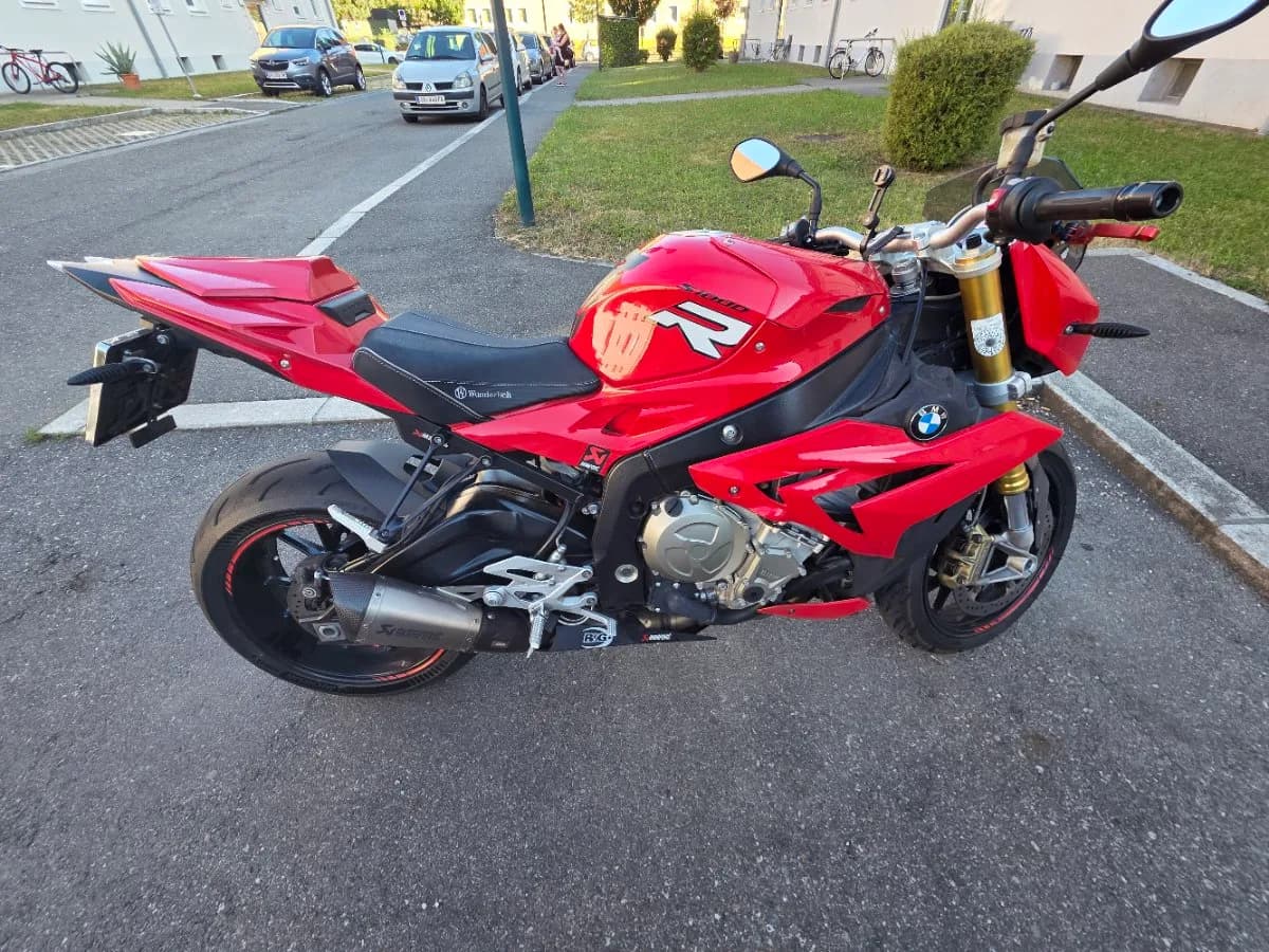 BMW S 1000
