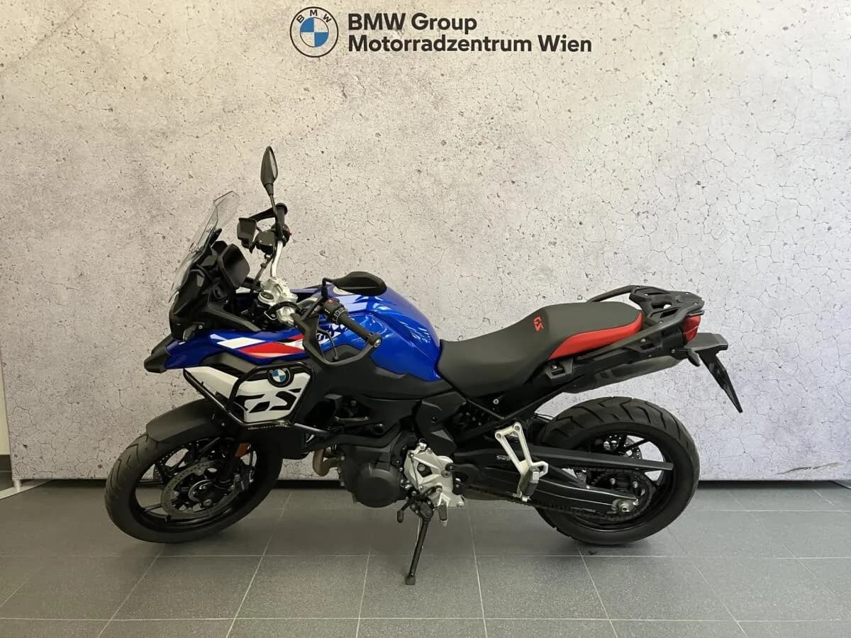 BMW F 800 2025 – € 10.990, 4 000 km – Bild 1 von 15