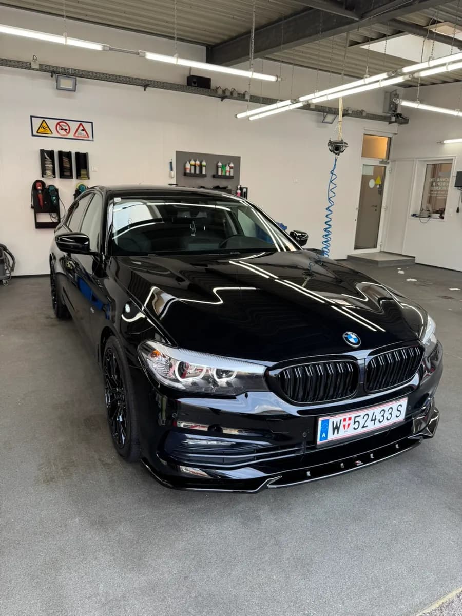 BMW 5er-Reihe 2018 – € 29.000, 60 000 km – Bild 1 von 9