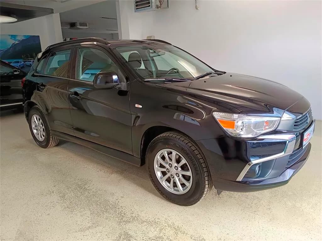 Mitsubishi ASX 2017 – € 10.890, 121 500 km – Bild 1 von 21
