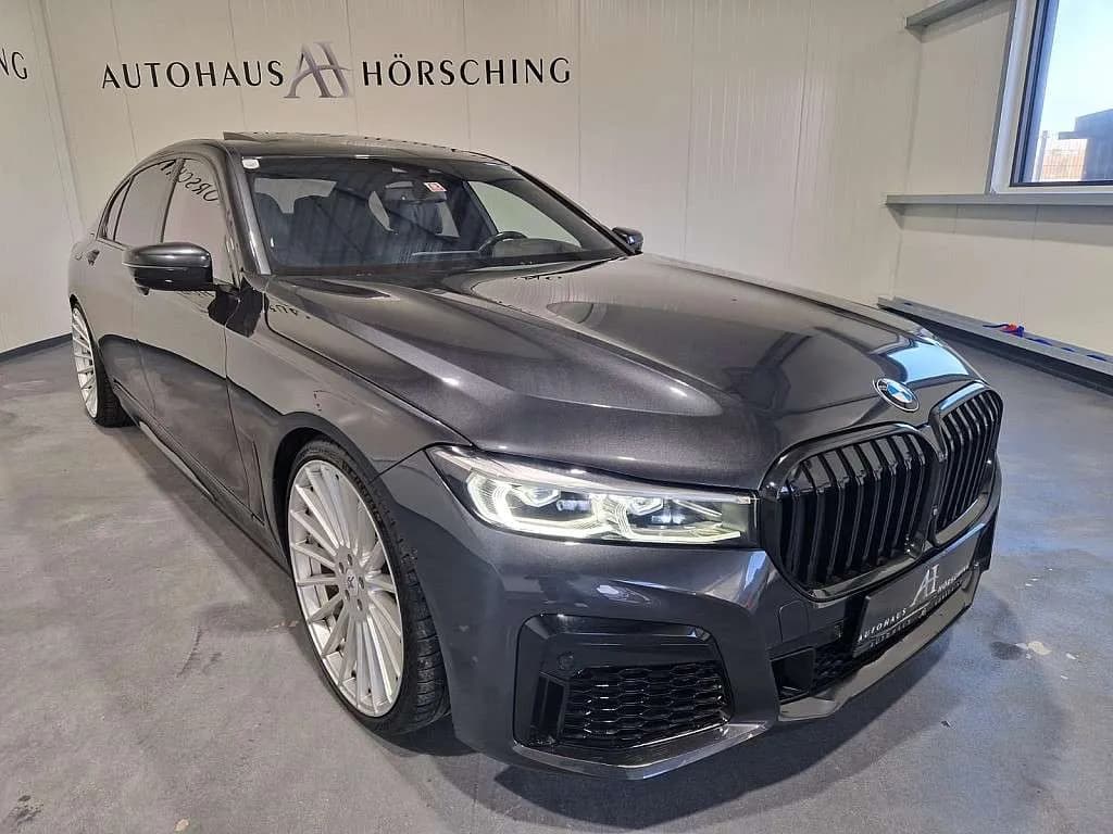 BMW 7er-Reihe 2018 – € 55.999, 140 000 km – Bild 1 von 53