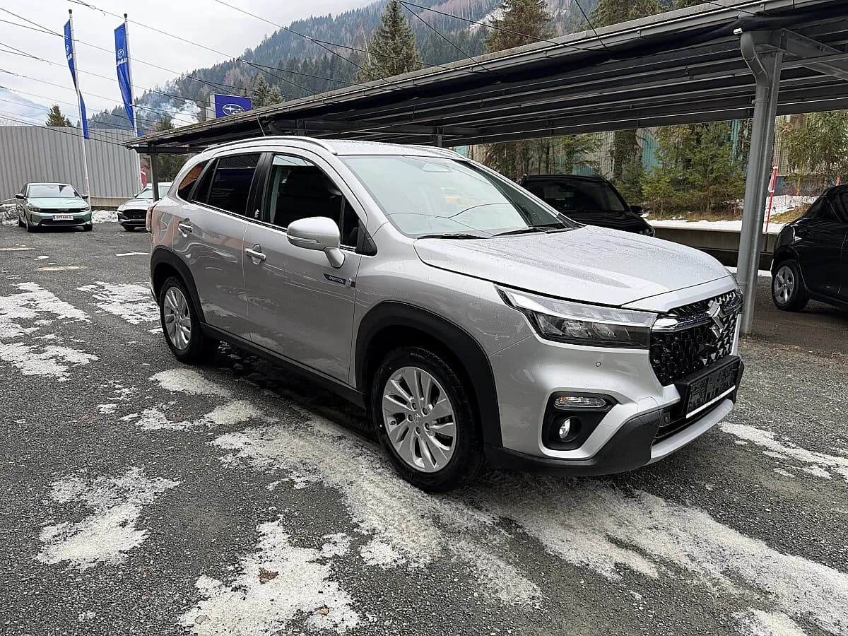 Suzuki S-Cross – € 30.190, 0 km – Bild 1 von 19