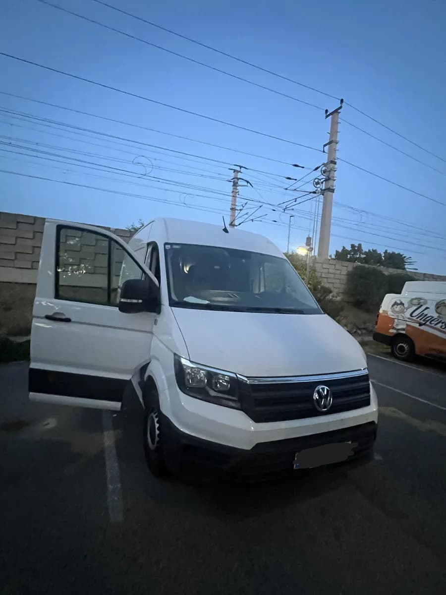 VW Crafter 2018 – € 14.850, 225 700 km – Bild 1 von 9