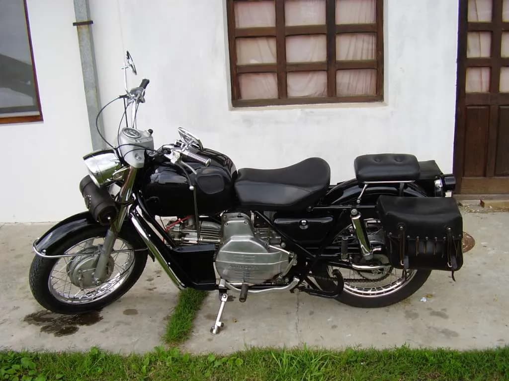 Moto Guzzi Falcone