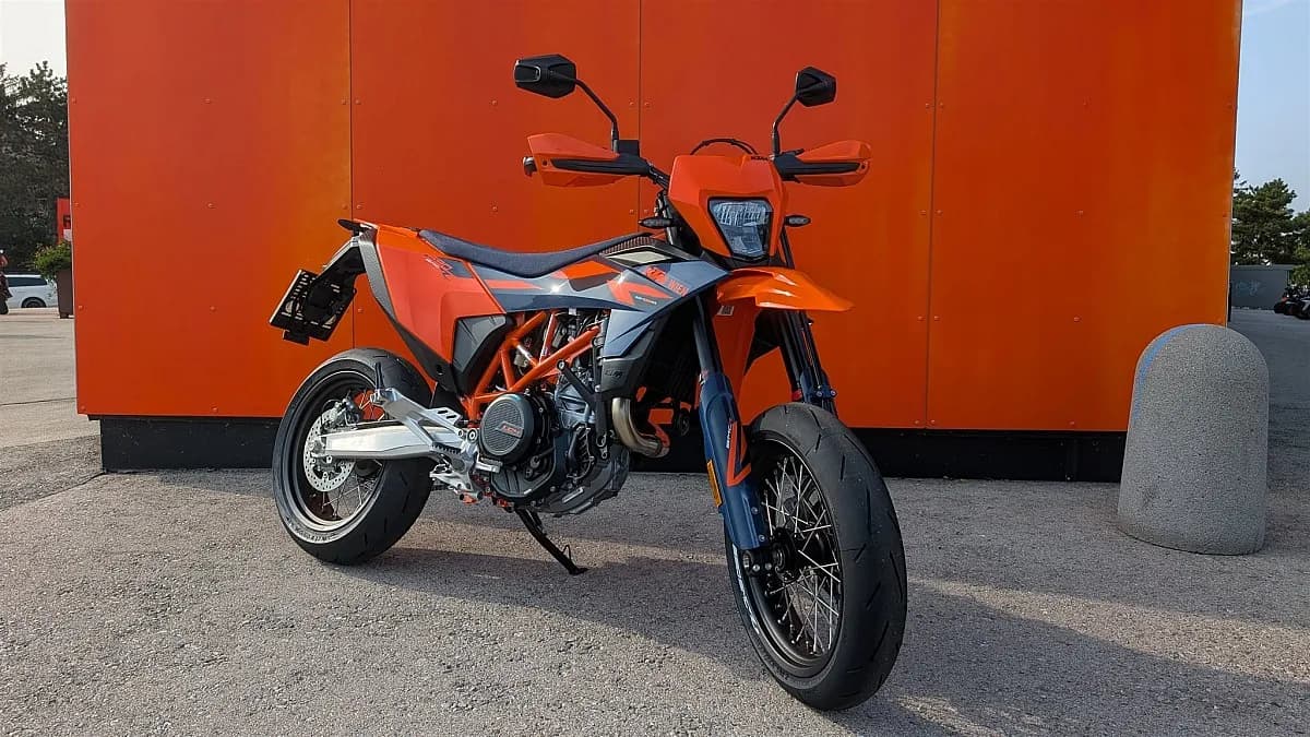 KTM 690