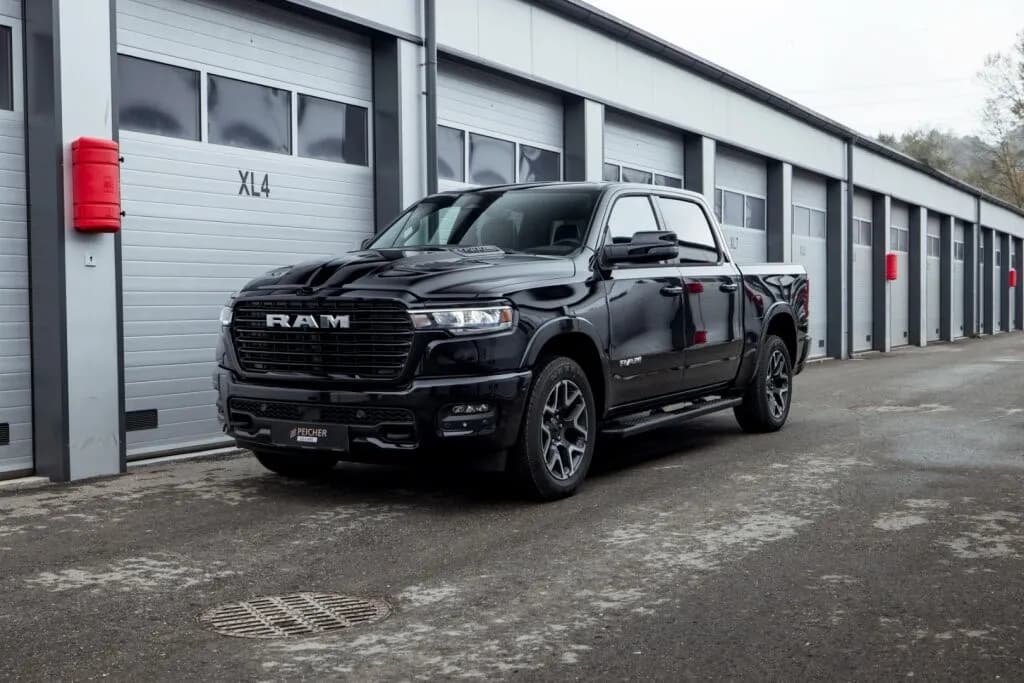 RAM 1500 – € 95.988, 1 km – Bild 1 von 37