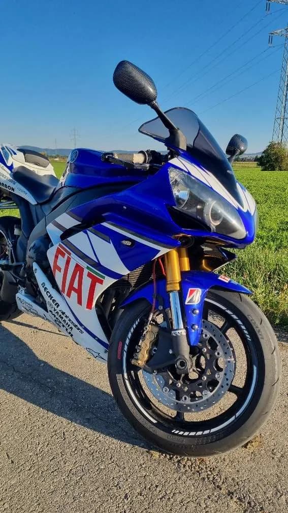 Yamaha YZF