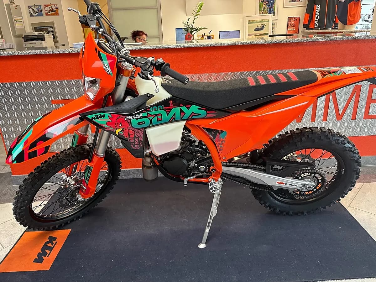 KTM 300