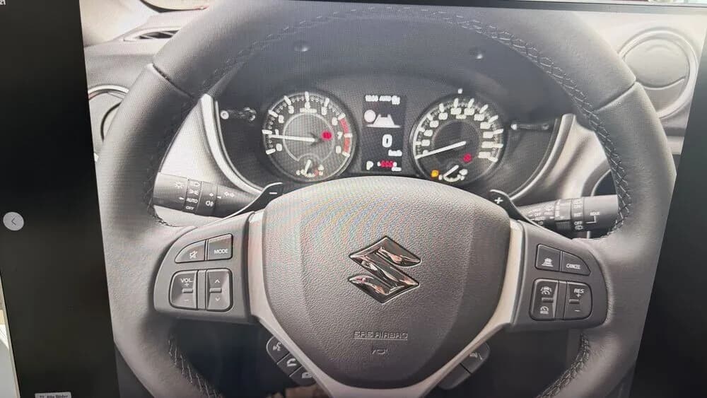 Suzuki Vitara 2026 – € 28.390, 20 km – Bild 1 von 17