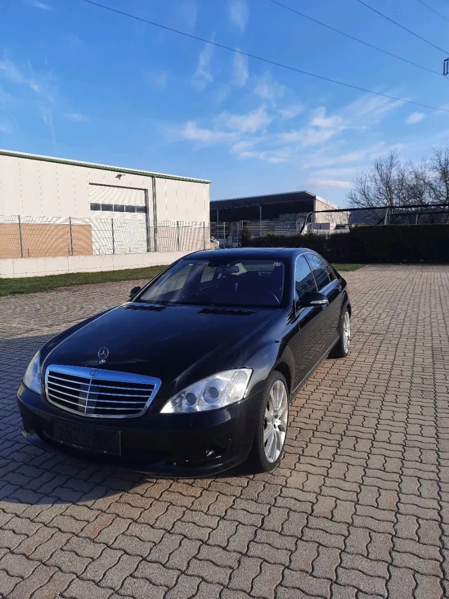 Mercedes-Benz S-Klasse