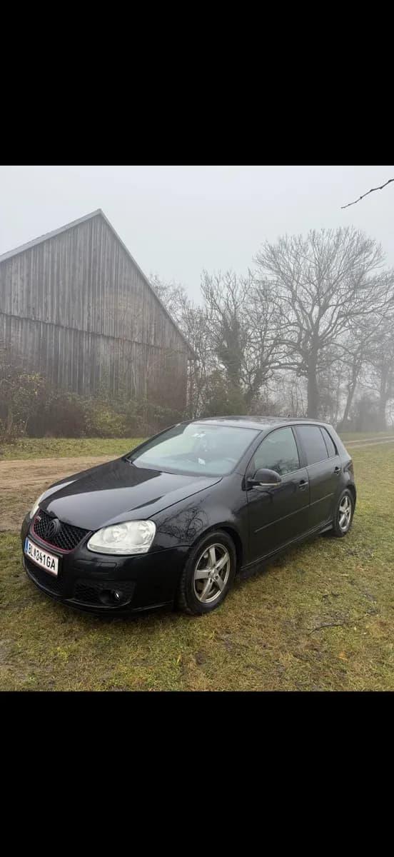 VW Golf 2006 – € 1.000, 355 000 km – Bild 1 von 2