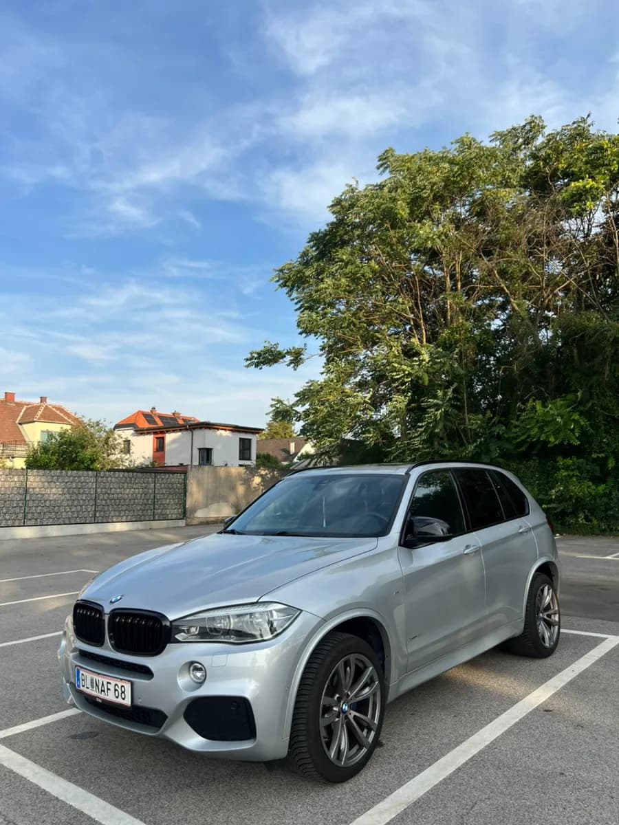 BMW X5 2016 – € 38.500, 115 000 km – Bild 1 von 19