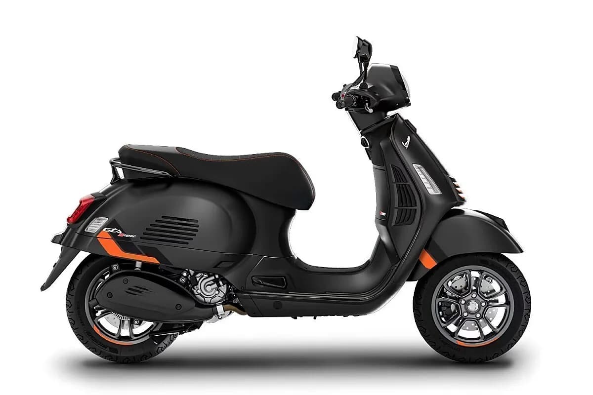 Vespa GTS – € 7.999, 0 km – Bild 1 von 2