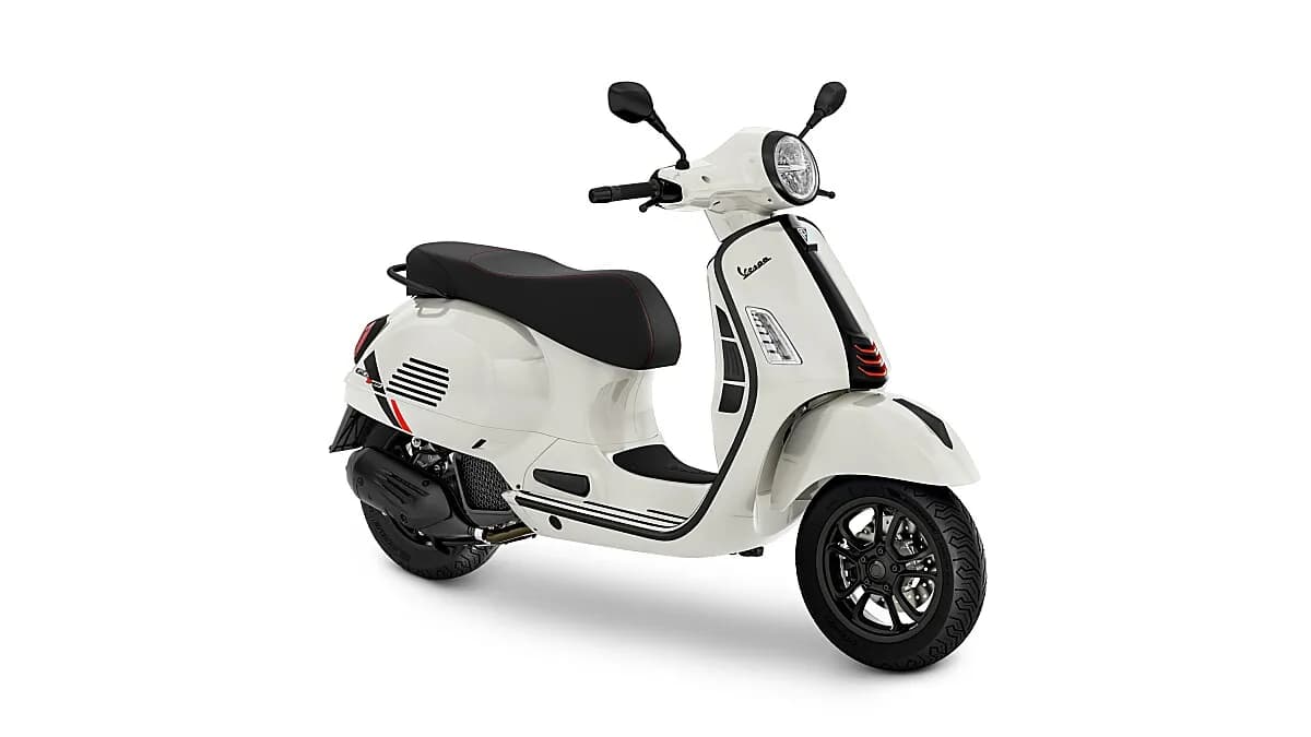Vespa GTS – € 6.999, 0 km – Bild 1 von 10