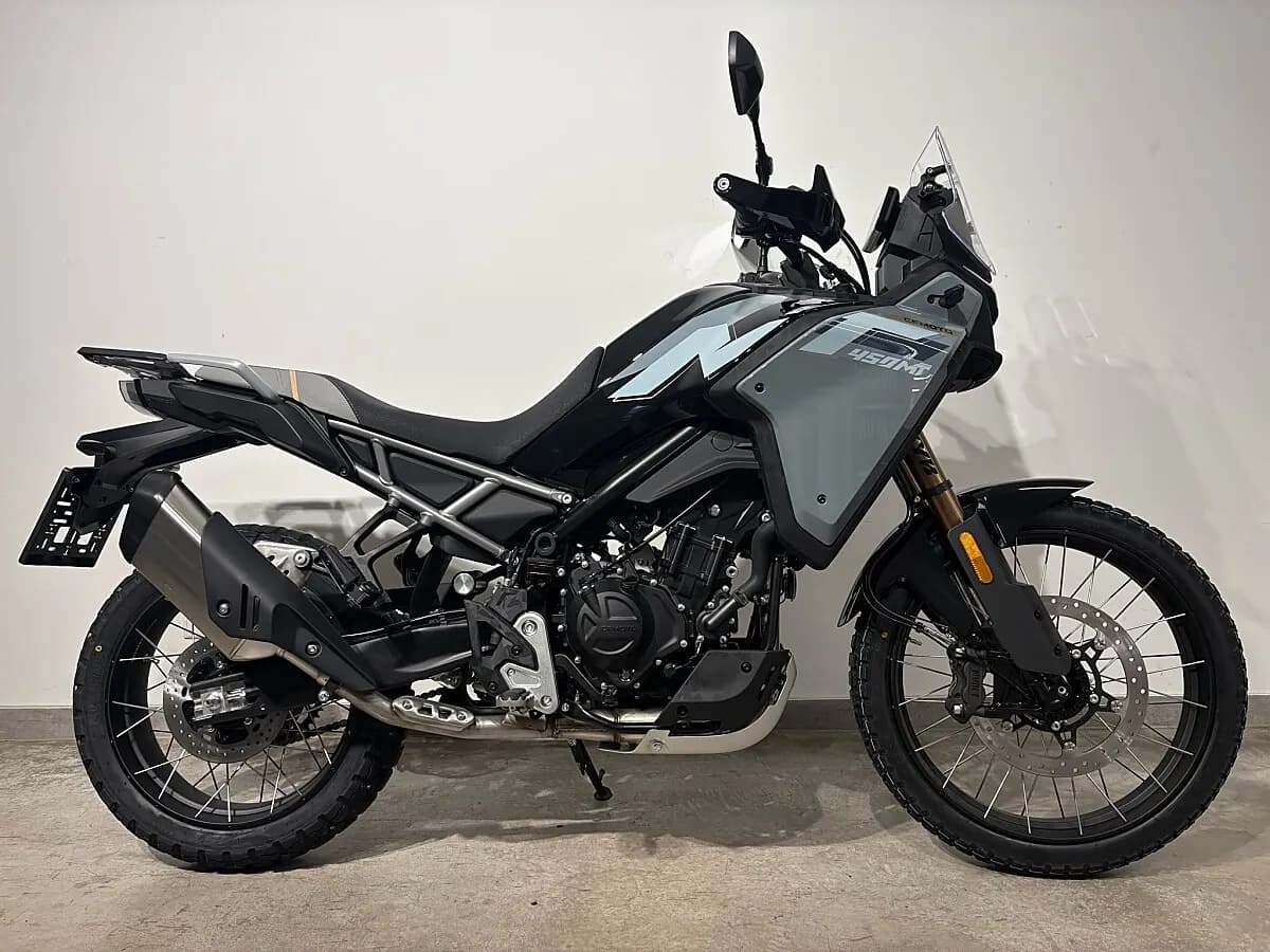 CFMOTO 450MT