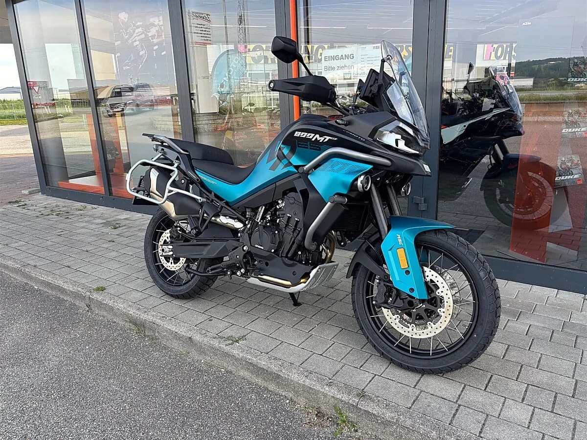 CFMOTO 800