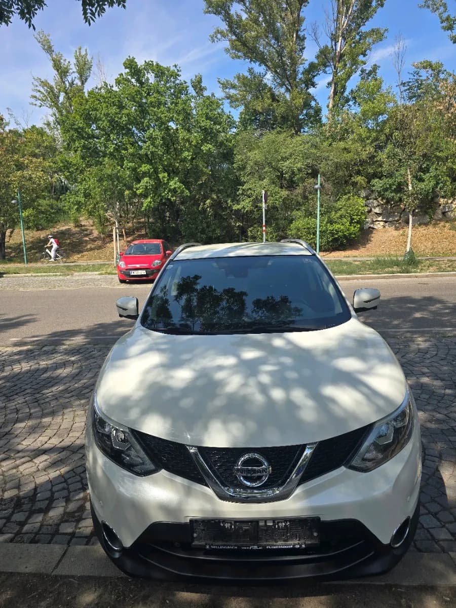 Nissan Qashqai 2016 – € 8.500, 150 000 km – Bild 1 von 6