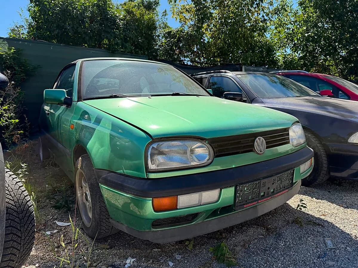 VW Golf 1996 – € 1.300, 150 000 km – Bild 1 von 3