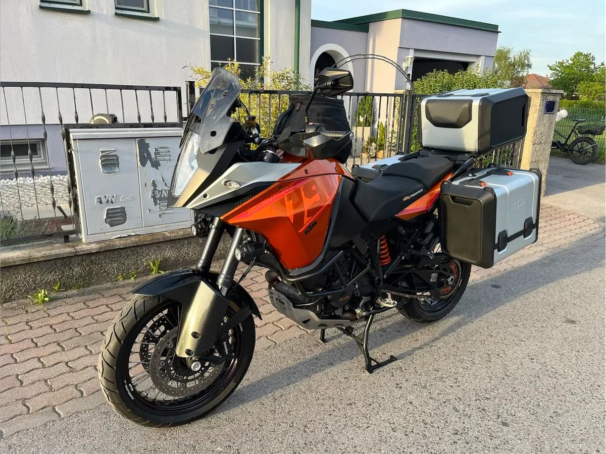 KTM 1190