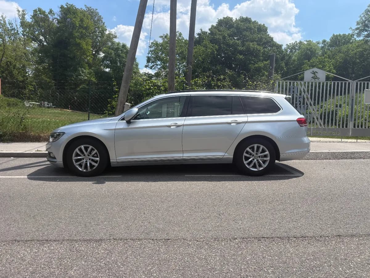 VW Passat 2019 – € 15.750, 160 000 km – Bild 1 von 14