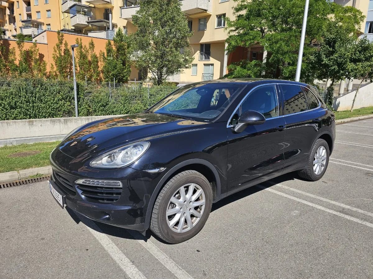 Porsche Cayenne 2014 – € 19.999, 200 000 km – Bild 1 von 23