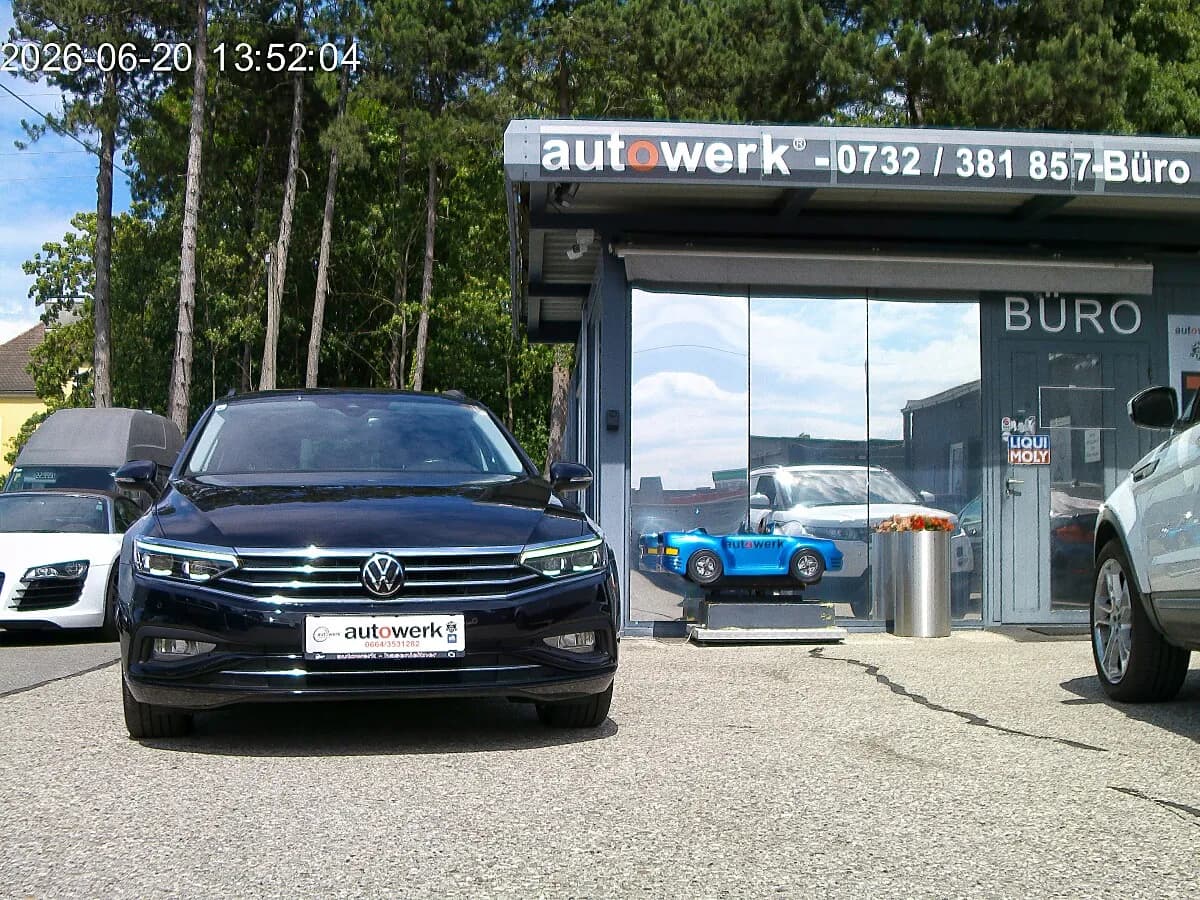 VW Passat