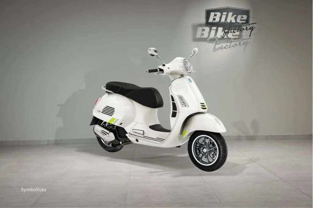 Vespa GTS – € 7.749, 0 km – Bild 1 von 3